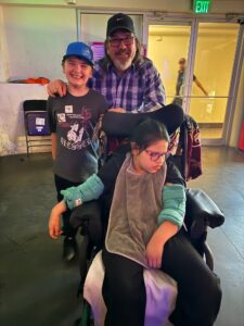 Jene Morris with Benjamin and Marianna.